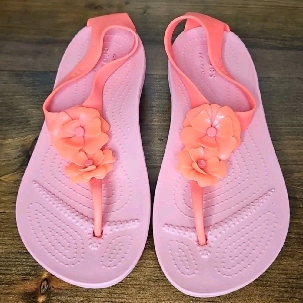 Crocs Serena Embellished Flower Sandals  Women's Size 9 Bright Coral Orange